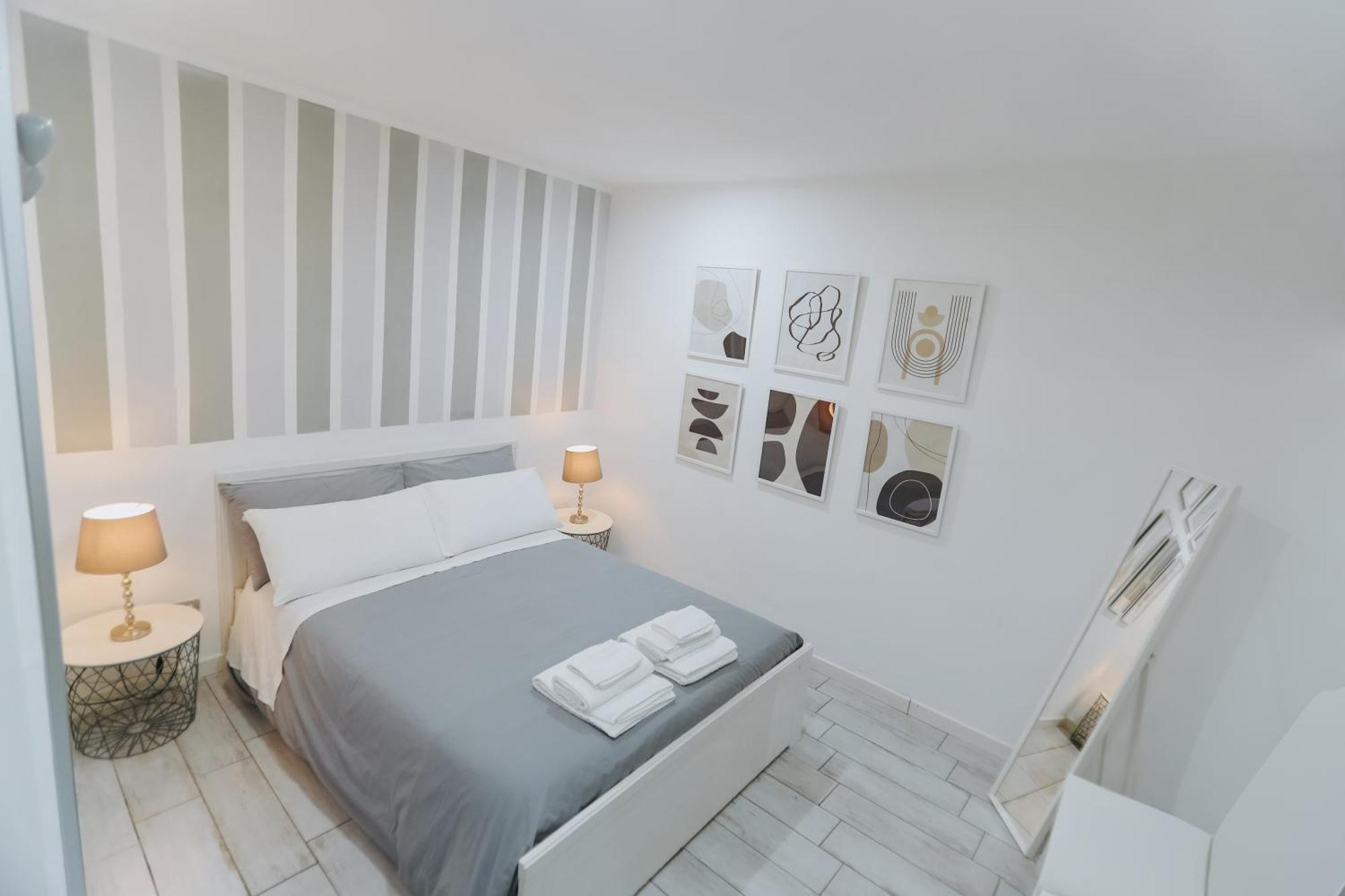 Bnb Quartieri 33 Naples Exterior photo